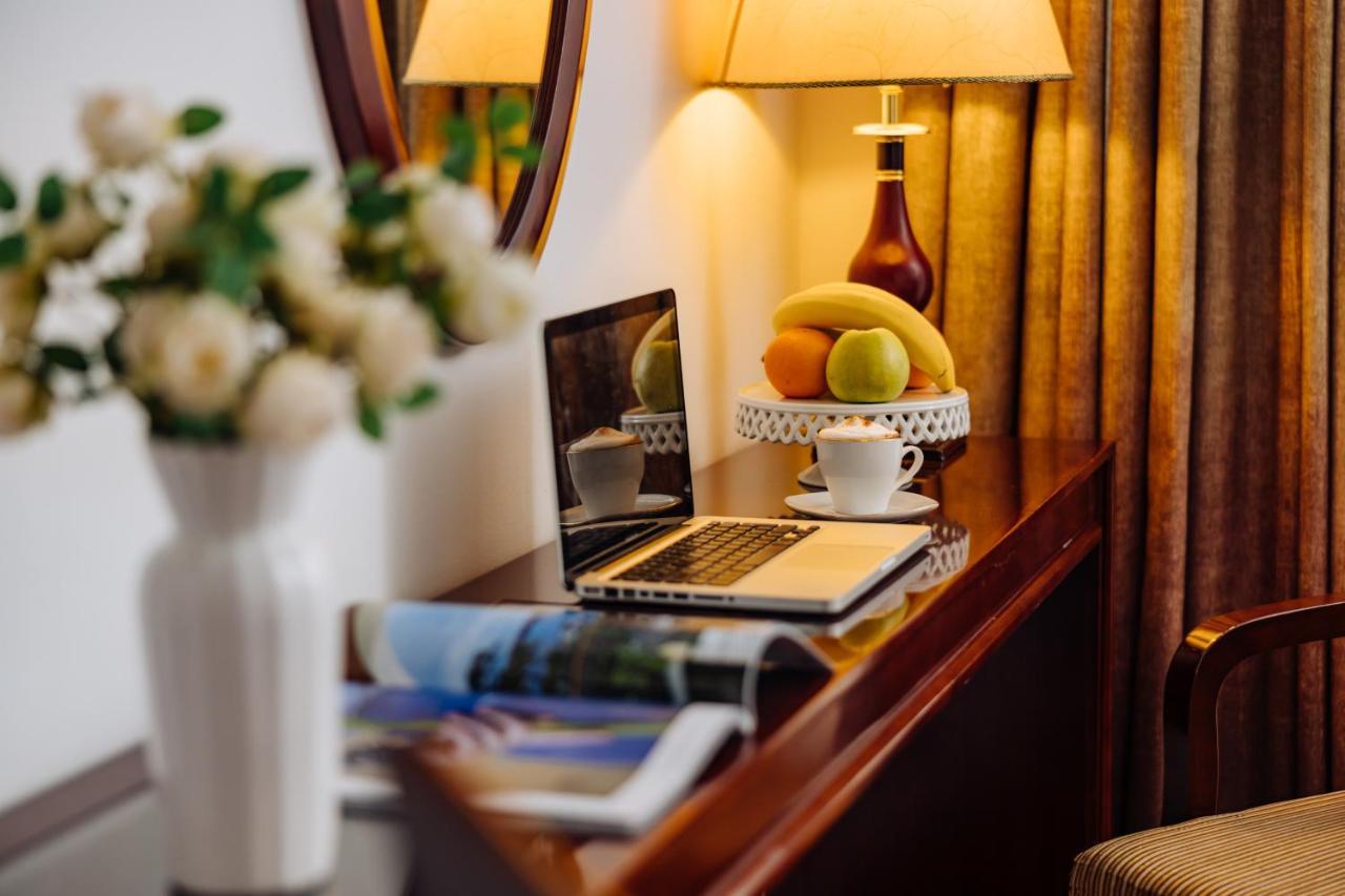 Garni Hotel Planeta Inn Novi Sad Eksteriør billede
