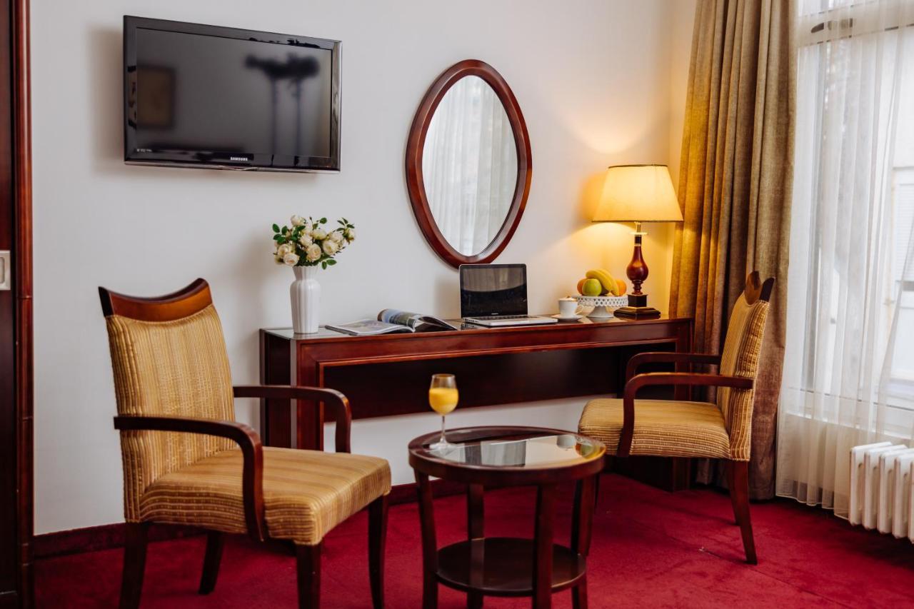 Garni Hotel Planeta Inn Novi Sad Eksteriør billede