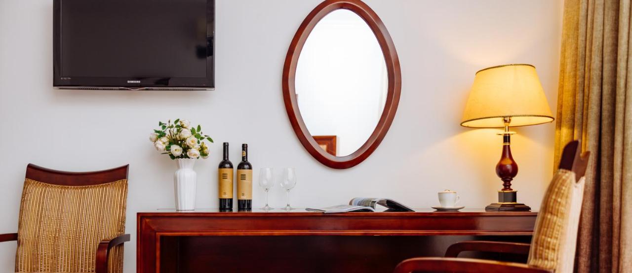 Garni Hotel Planeta Inn Novi Sad Eksteriør billede