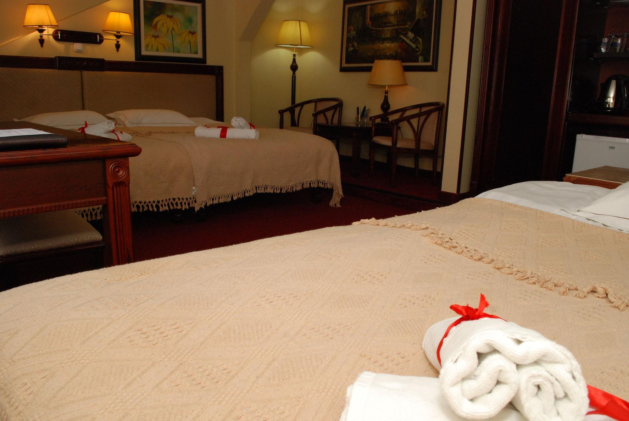 Garni Hotel Planeta Inn Novi Sad Eksteriør billede