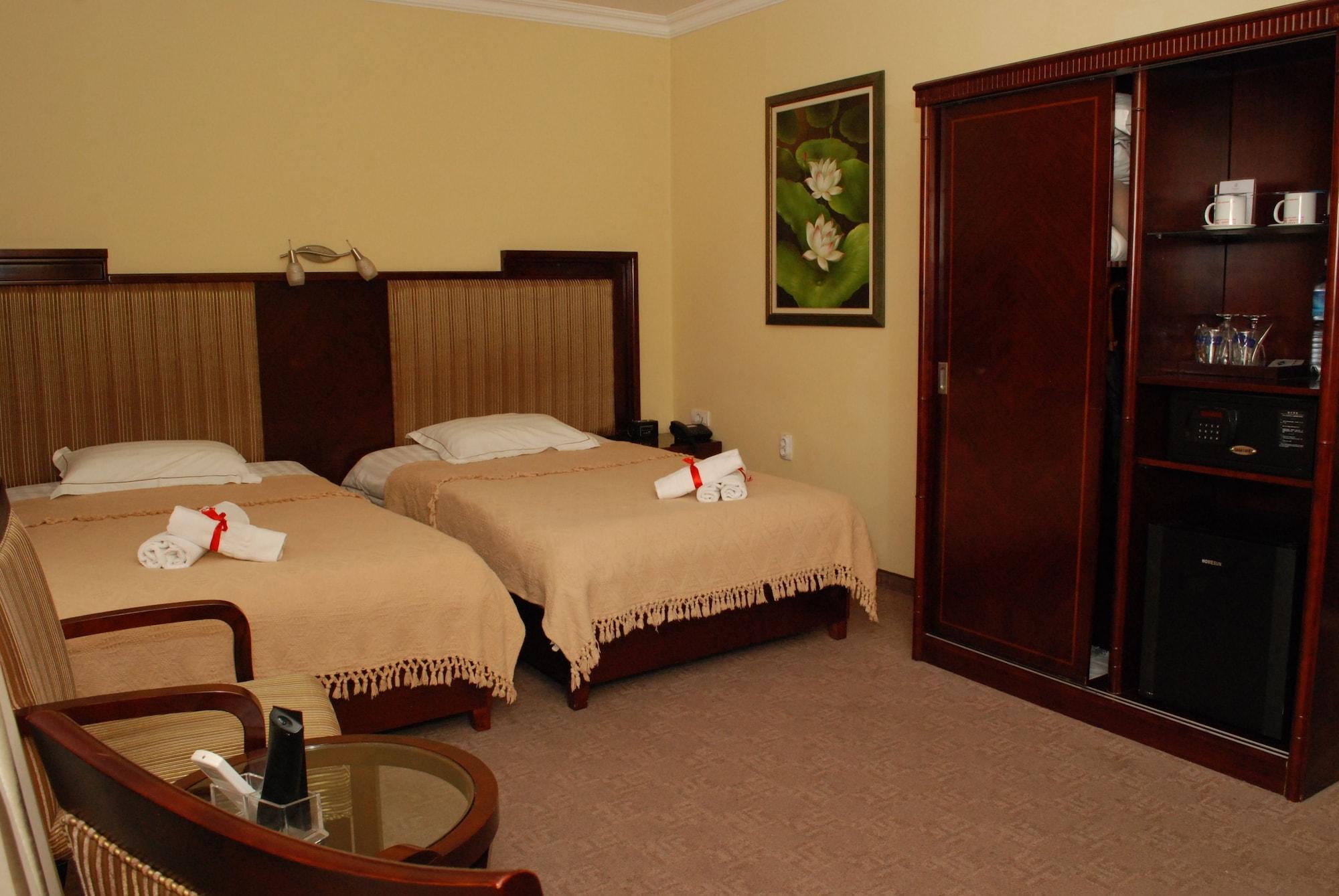 Garni Hotel Planeta Inn Novi Sad Eksteriør billede