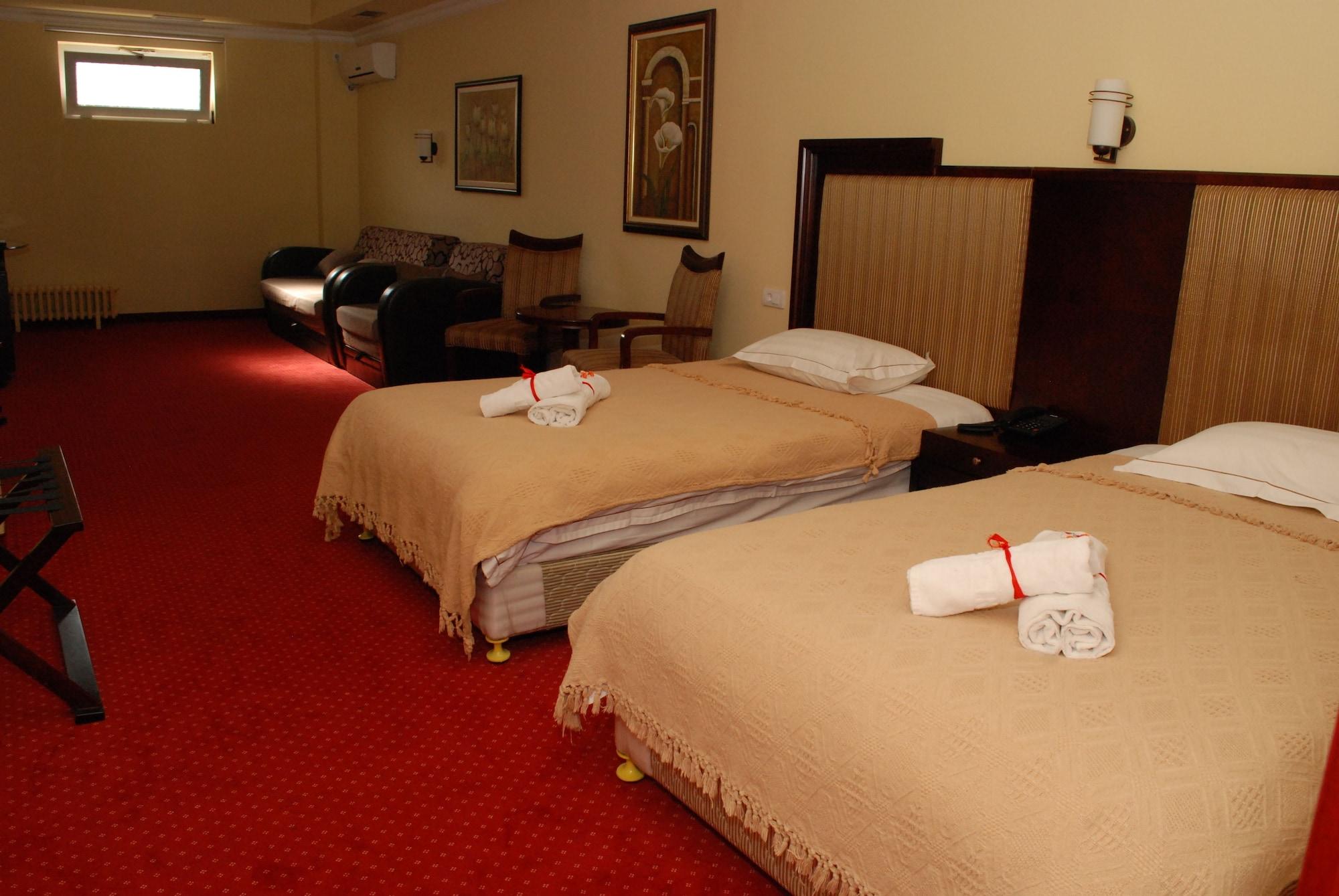 Garni Hotel Planeta Inn Novi Sad Eksteriør billede