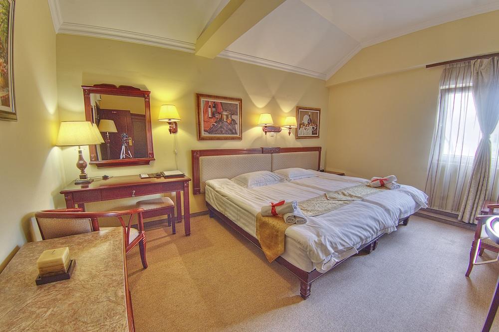 Garni Hotel Planeta Inn Novi Sad Eksteriør billede