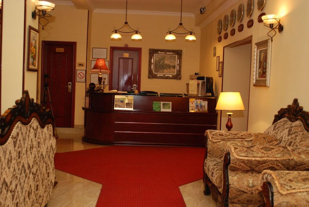 Garni Hotel Planeta Inn Novi Sad Eksteriør billede